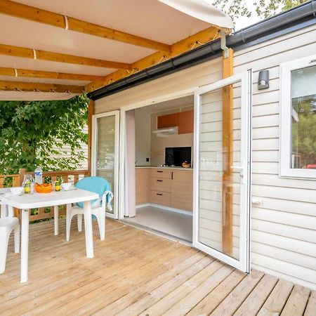 Camping Des Salines Salies-de-Béarn エクステリア 写真