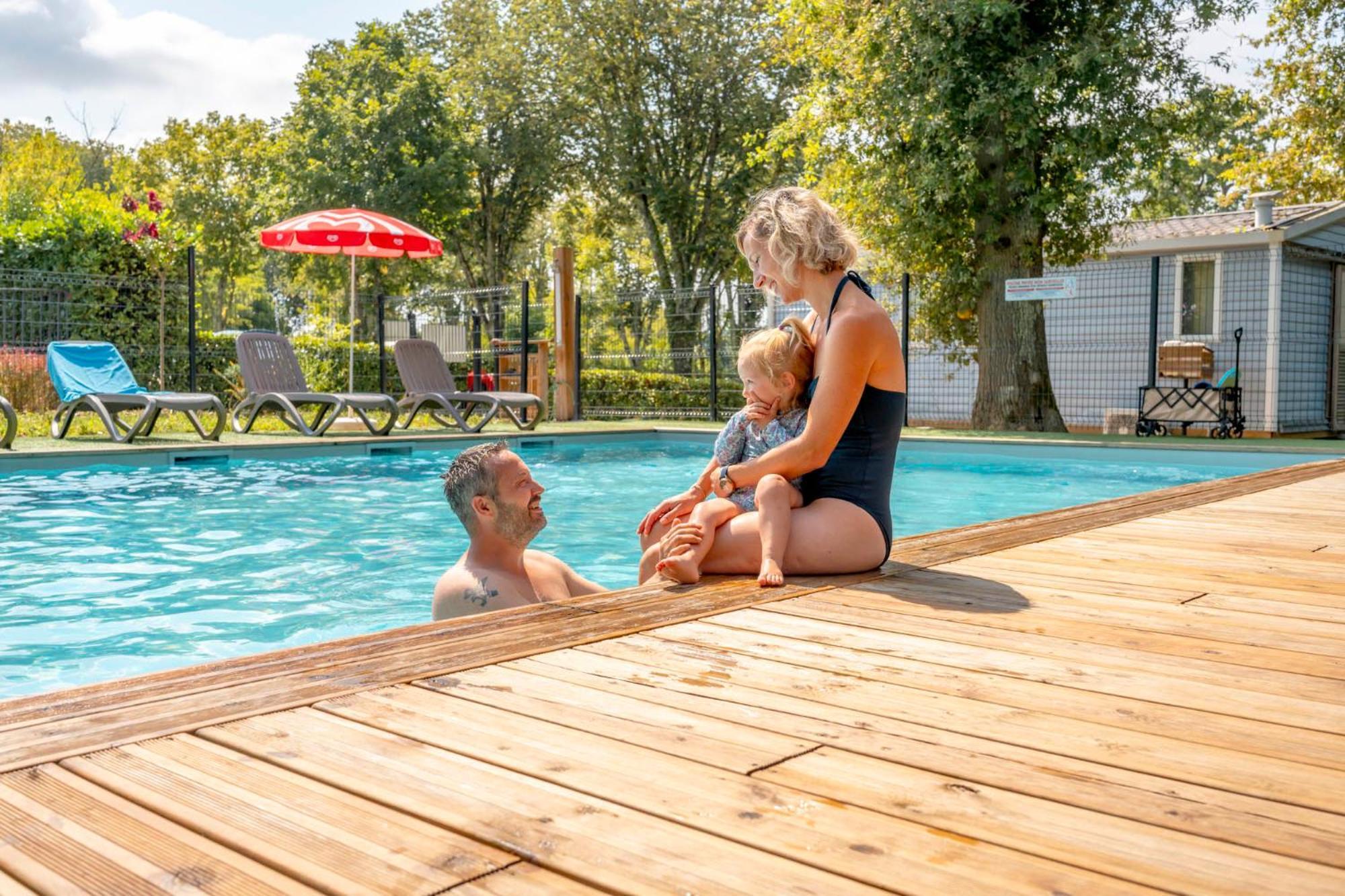 Camping Des Salines Salies-de-Béarn エクステリア 写真